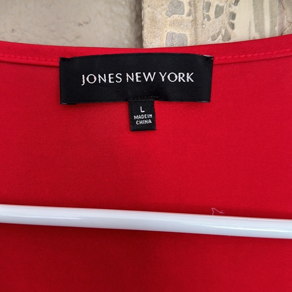 Red sequin tank top - Picture 2 of 3